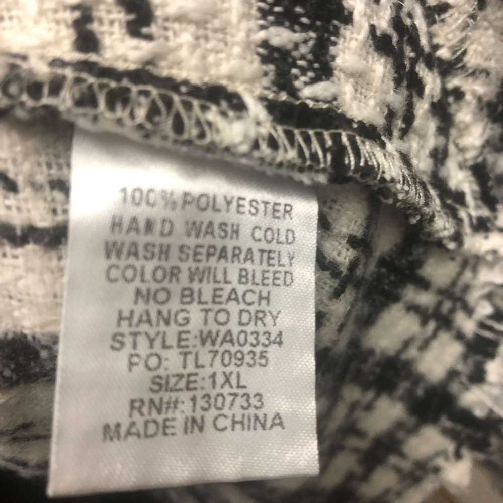 Umgee Shacket Jacket Plaid Black White Cozy Oversized Tweed Frayed Hem Womens 1X - Picture 11 of 12